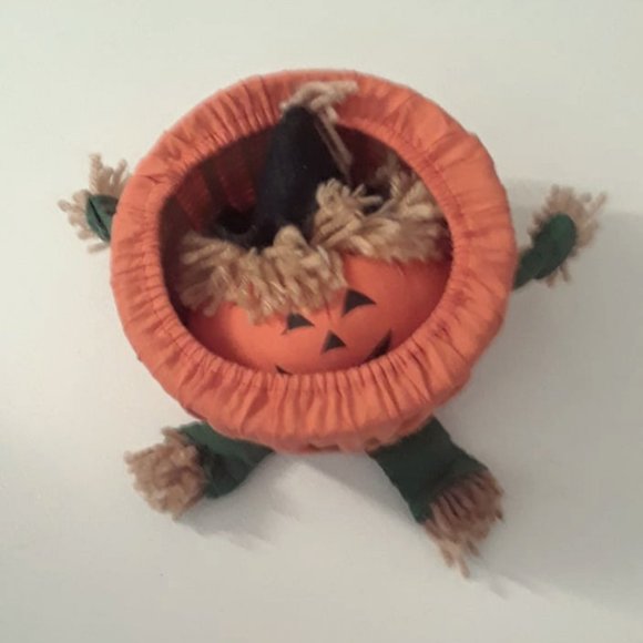 Jack-O-Lantern Candy Basket - Picture 3 of 3